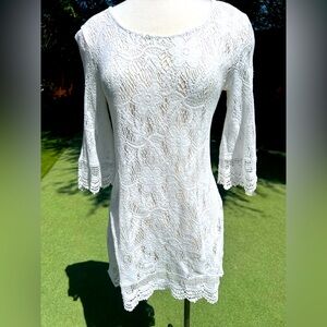 Elegant White Lace Top